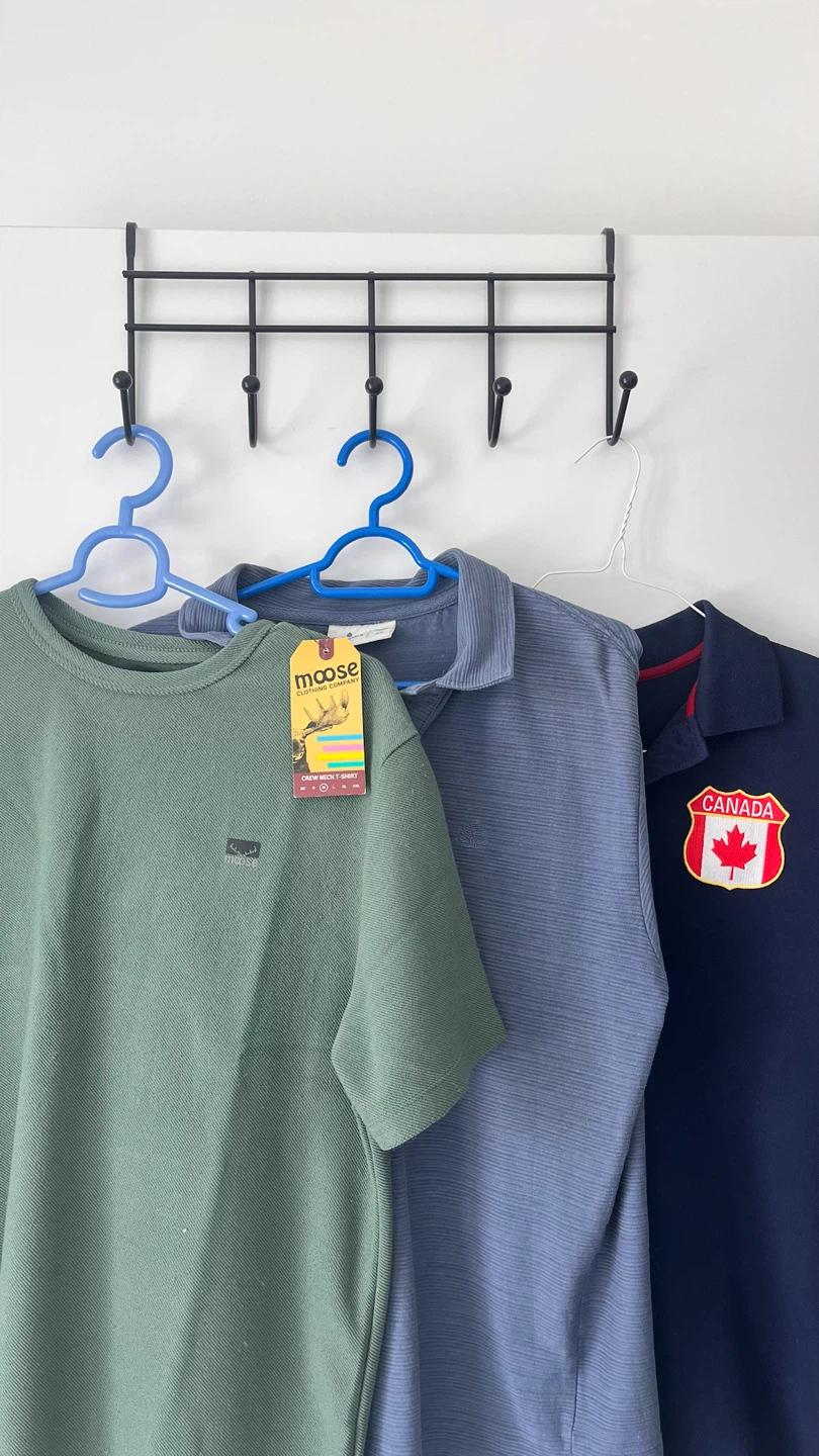 Bundle: 3 shirts // size M