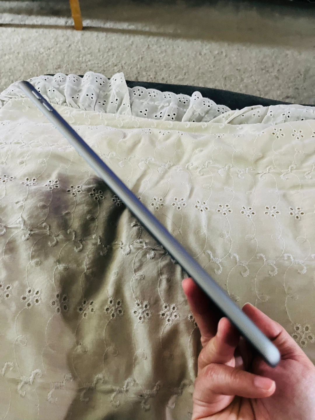 🏈 Apple iPad 6th Generation 128GB Unlocked - photo 4