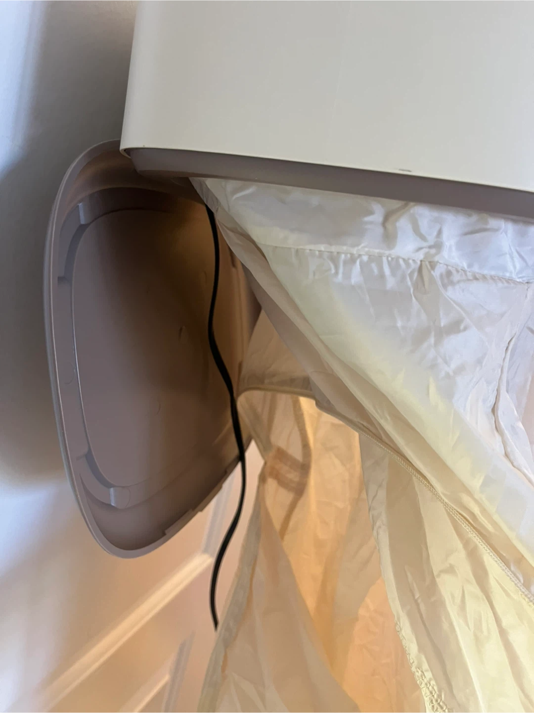 Mojoco Portable Clothes Dryer and UV Sterilizer - photo 5