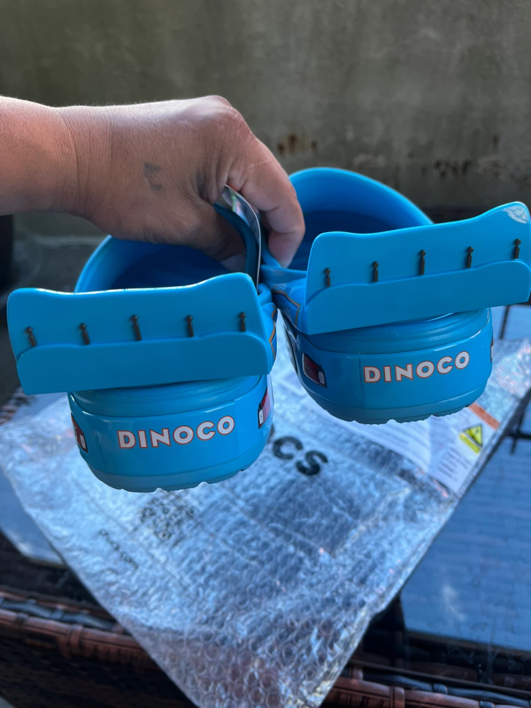 Disney Pixar Cars Dinoco Crocs Lightyear 95 - photo 4