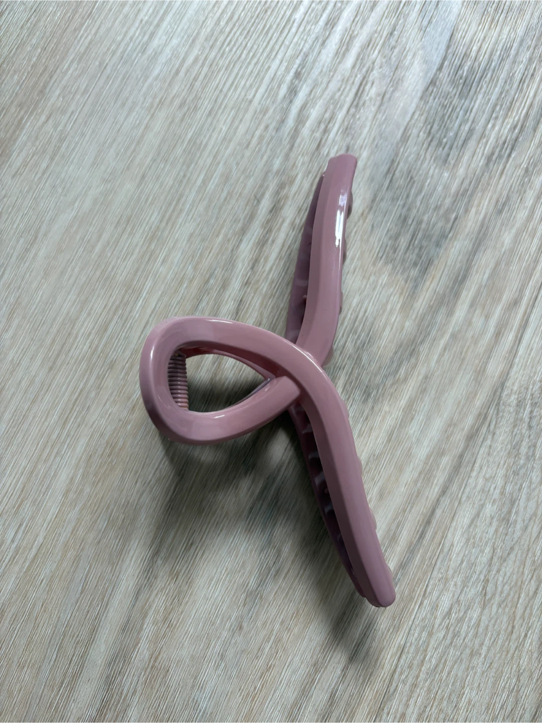 Pink hair claw clip - photo 2