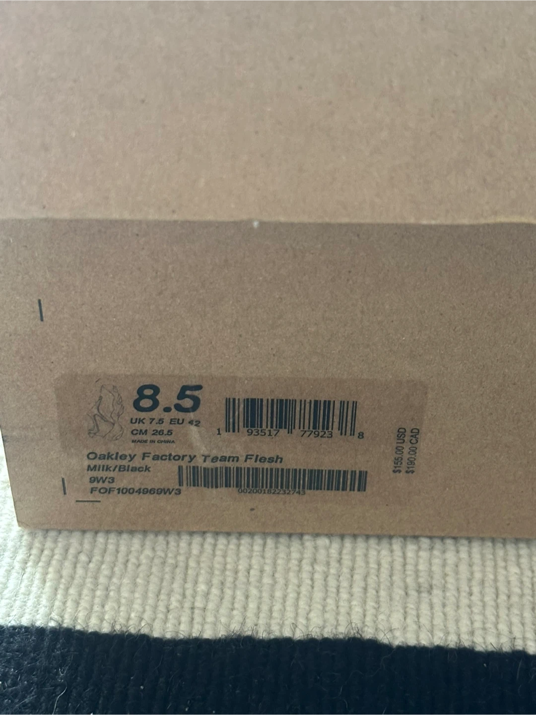 Oakley Factory Team Flesh Milk/Black Size 8.5 - photo 3
