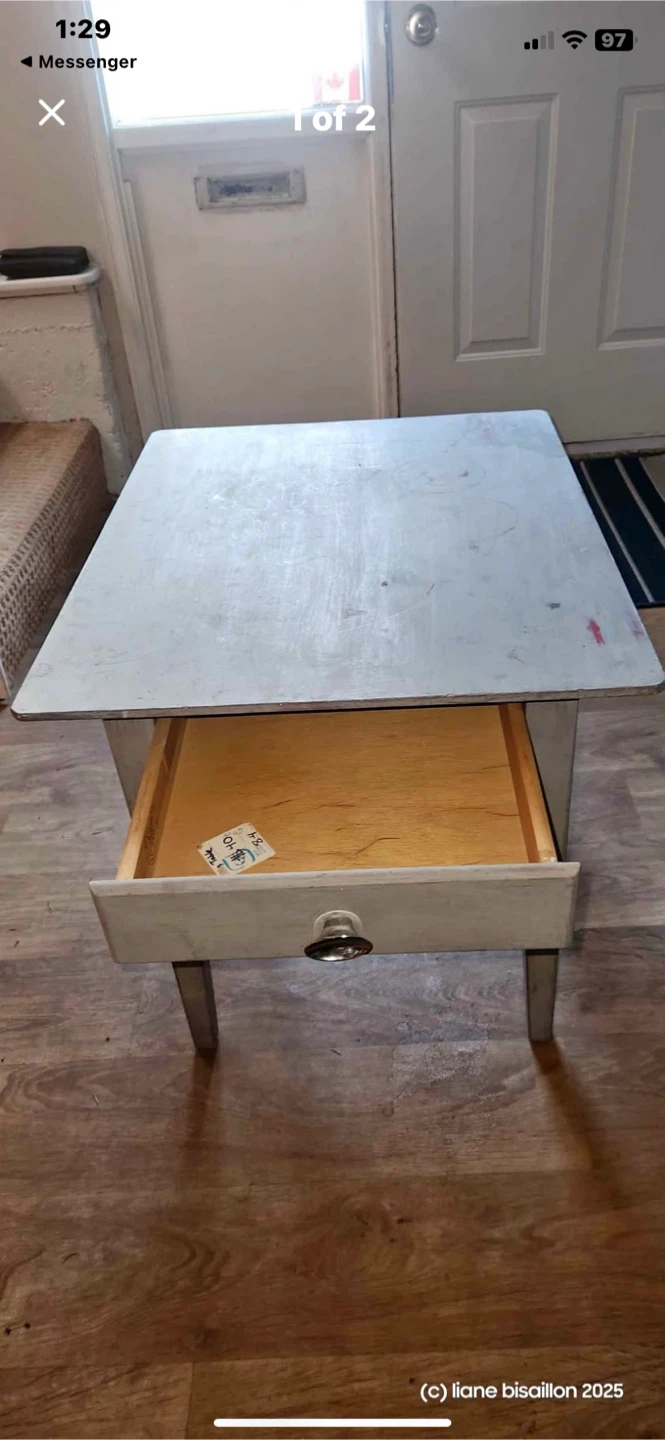 ⚽️ Refurbished Side Table/Coffee Table with Drawer - photo 4