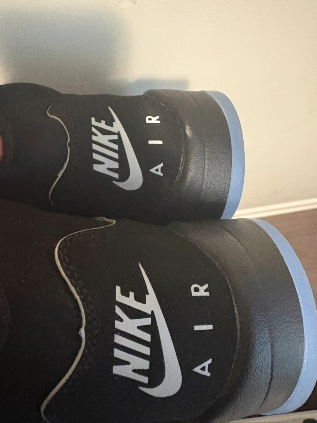 Air Jordan 5 Retro Black Metallic - photo 3