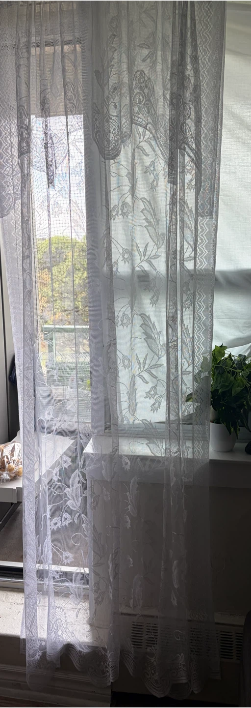 Assorted Curtains and Drapes 2 for 12$ - photo 4