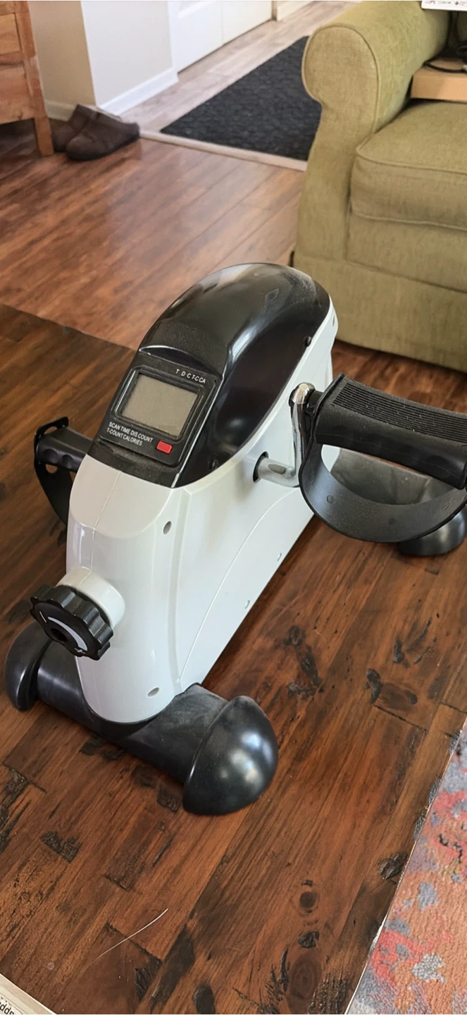 Compact Mini Pedal Exerciser - photo 2
