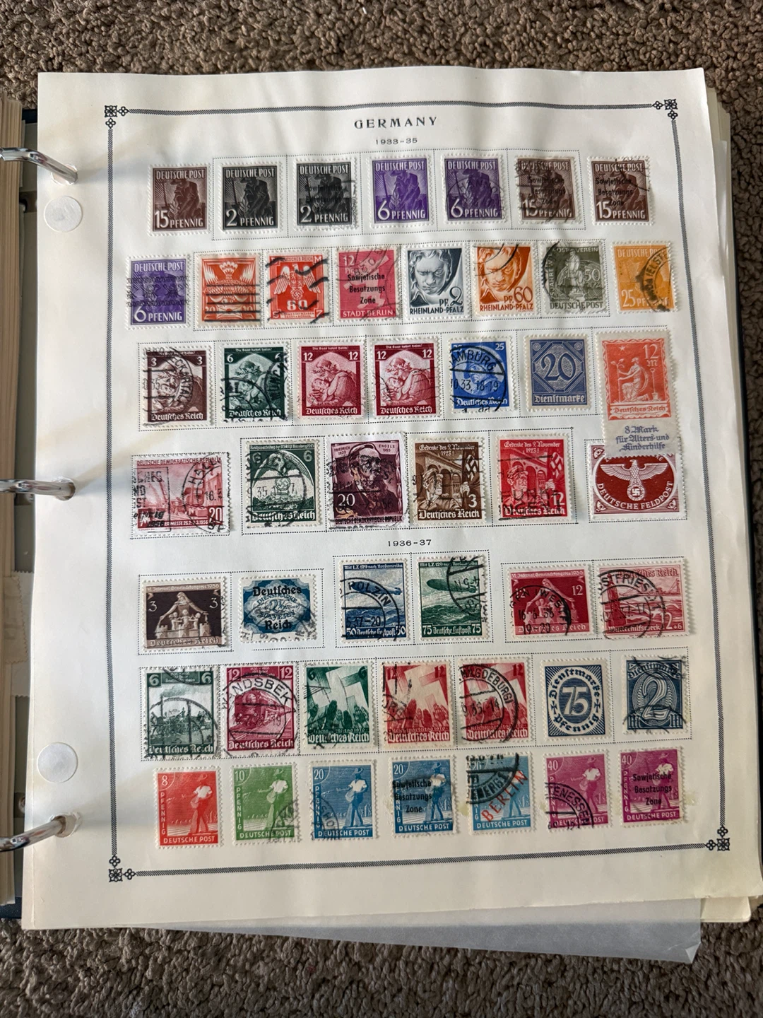 Vintage International Stamp Collection Album - photo 3
