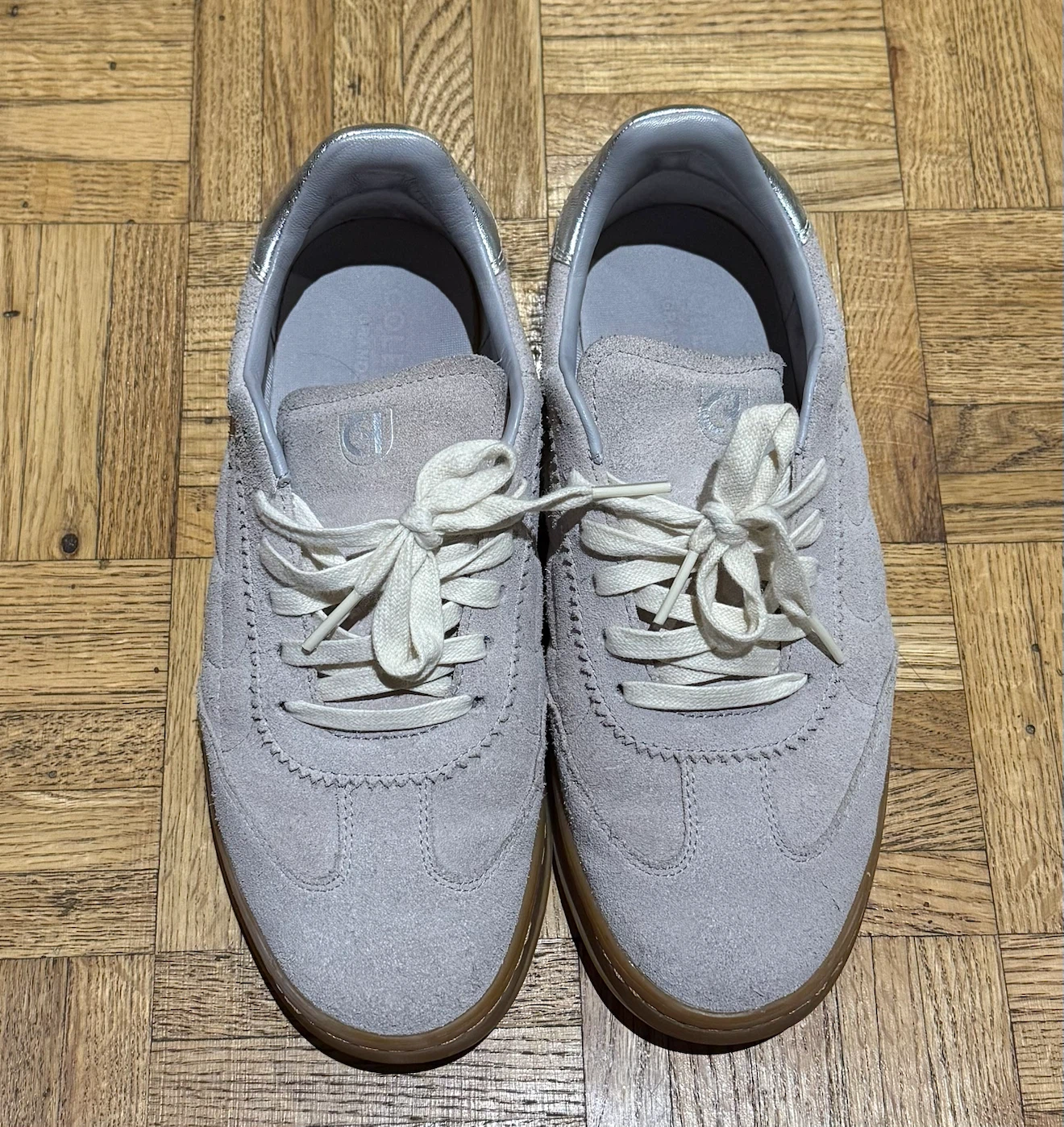 Cole Haan Suede women Sneakers- Great Condition - photo 2