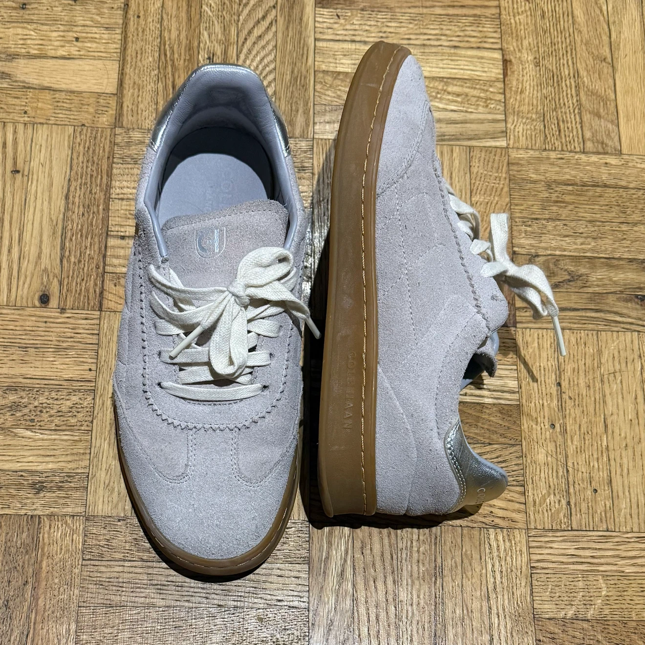 Cole Haan Suede women Sneakers- Great Condition - photo 4