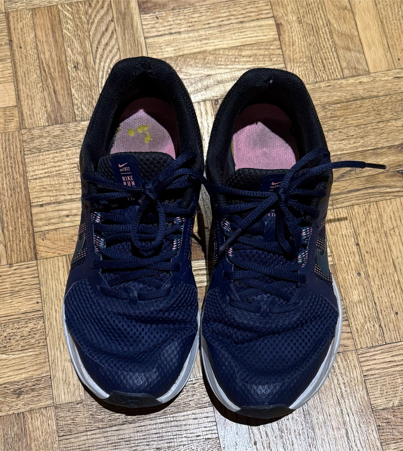 Nike Run Swift V 2.0 women Running Shoes- Used