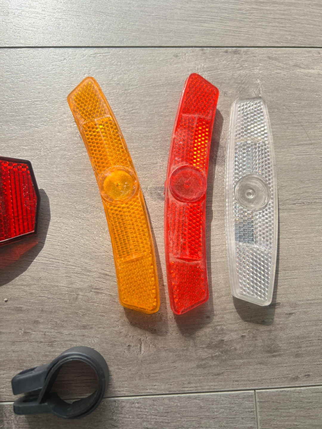🏈 Assorted Bicycle Reflectors and Mounting Brackets - photo 3