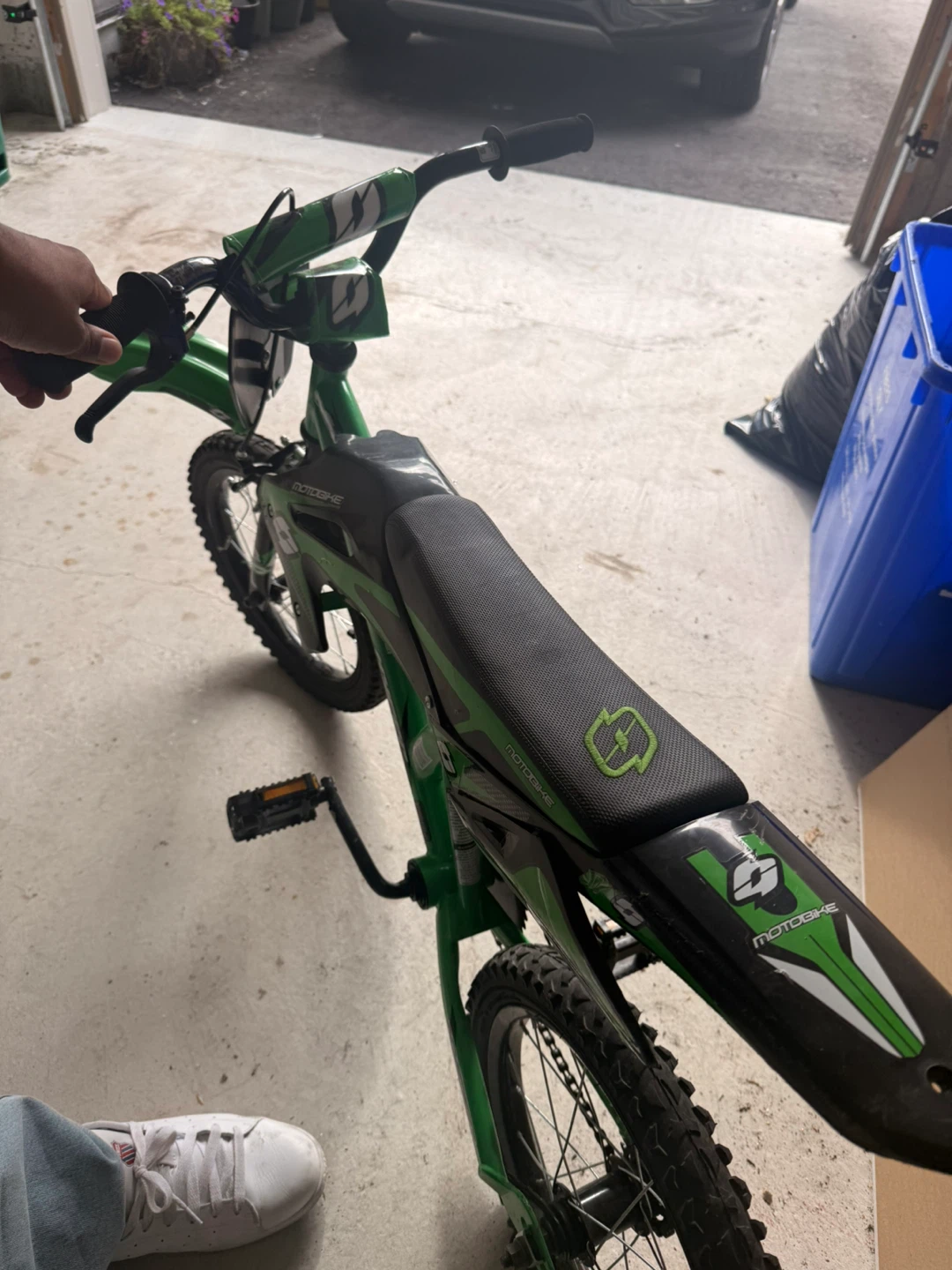 Hyper Motobike Green Kids Bicycle - photo 3