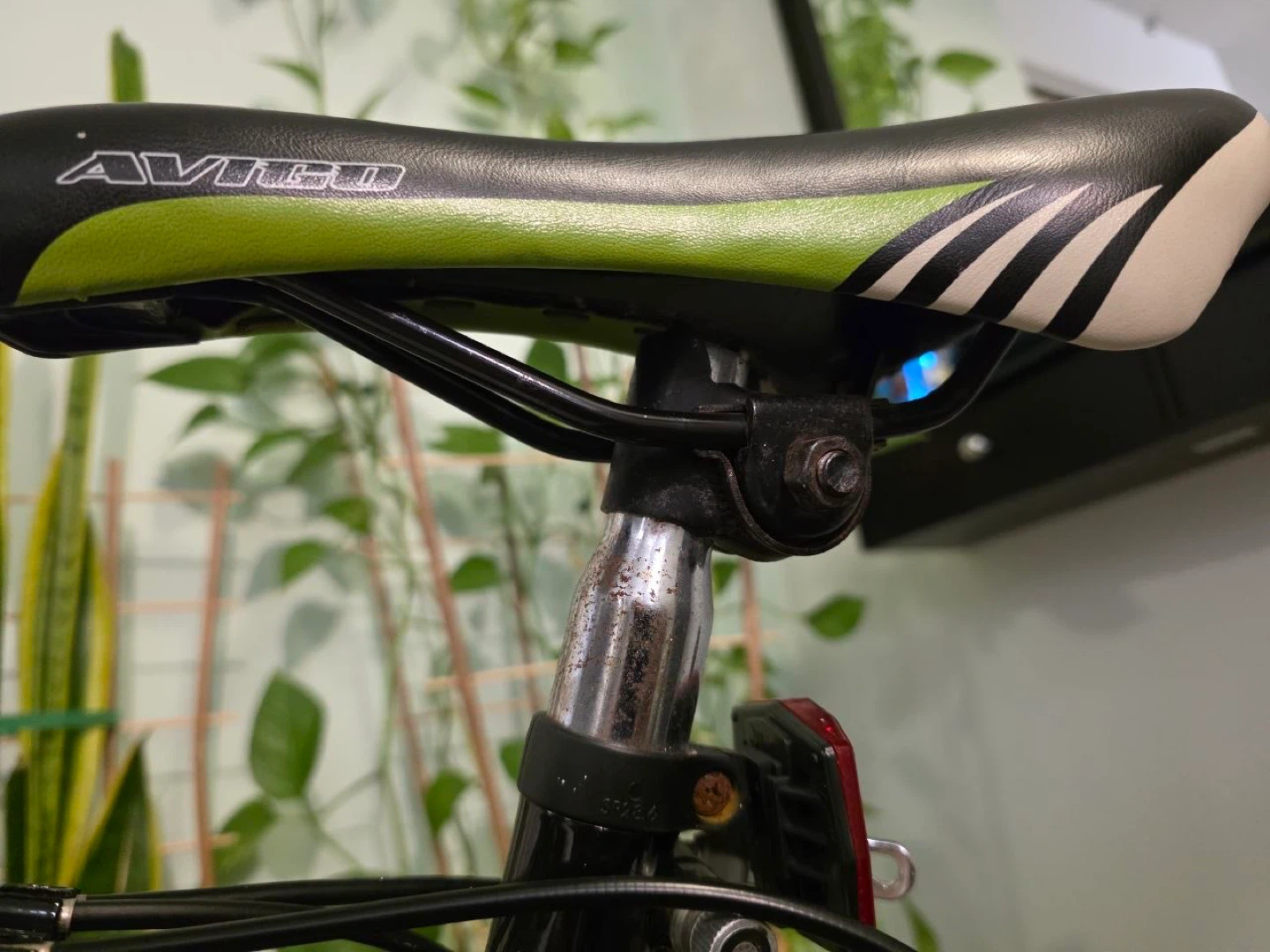 Avigo Nitro Mountain Bike - photo 2