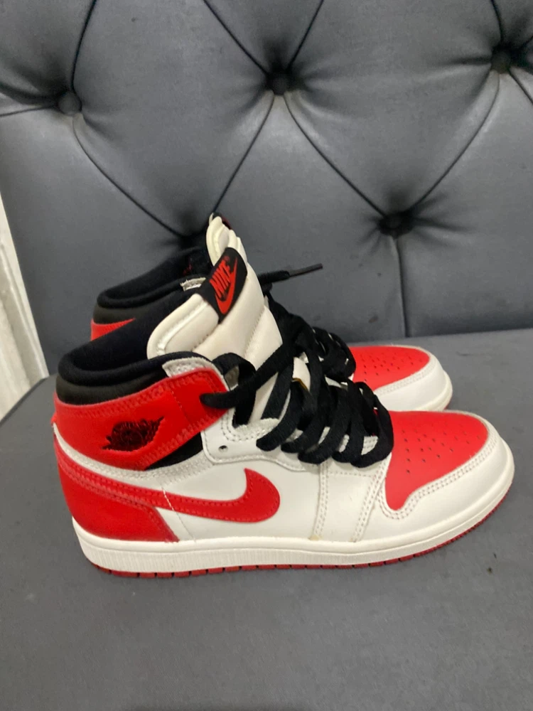 Nike Air Jordan 1 High OG Sneakers