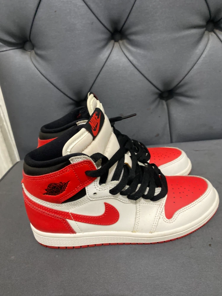 Nike Air Jordan 1 High OG Sneakers - photo 2