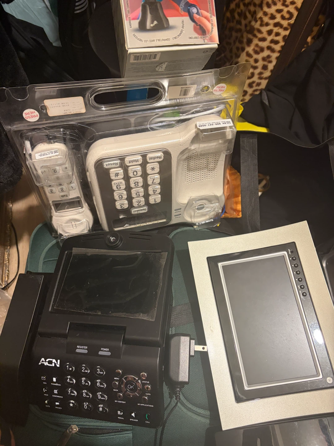 VTech CS6124-31 Cordless Phone System - photo 4