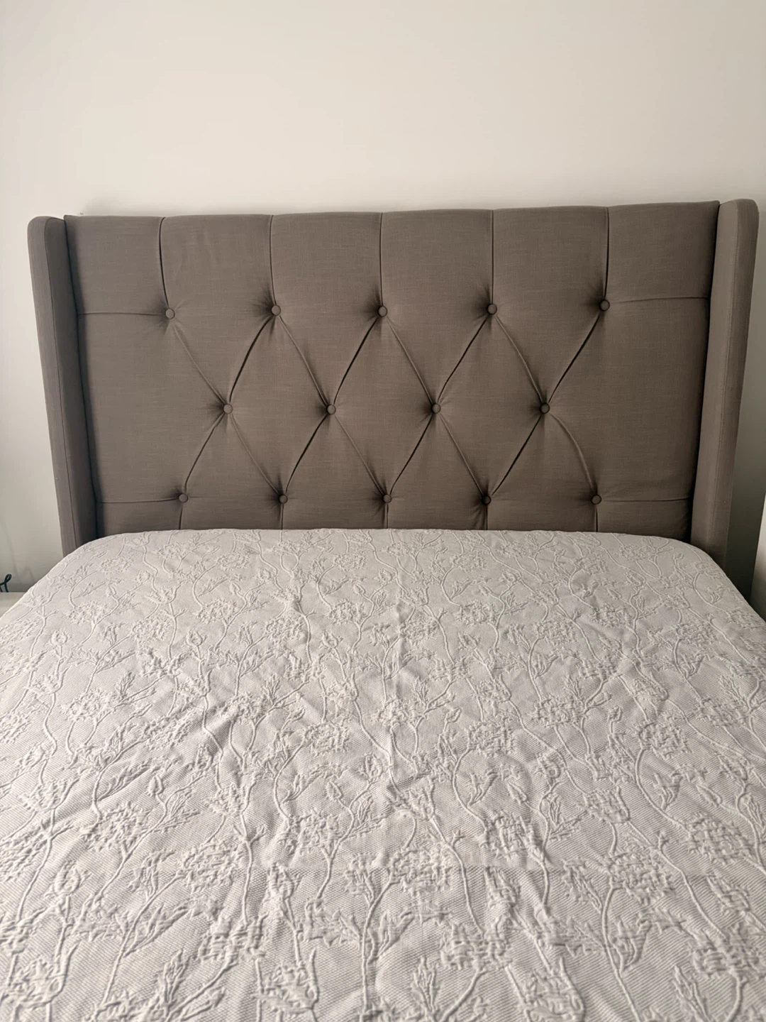 Queen-sized Upholstered Wingback Headboard (grey)