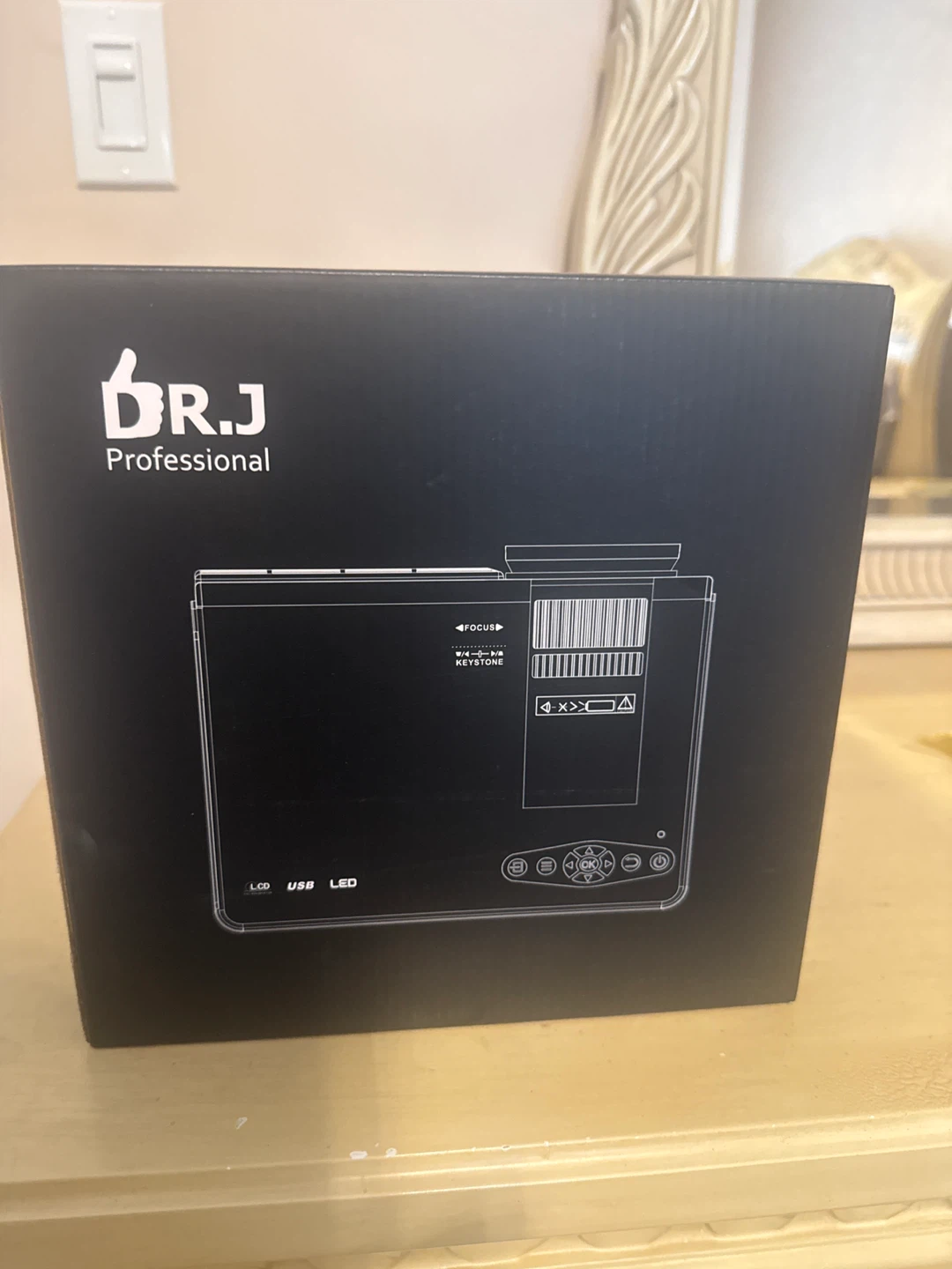 Dr.J Professional LCD LED Projector