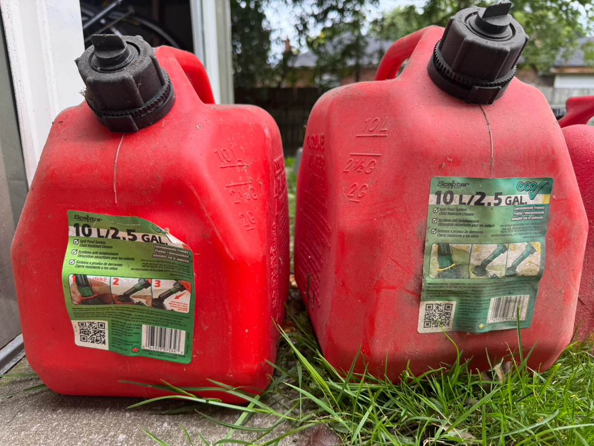 Two Scepter 10L Fuel/Gas Containers