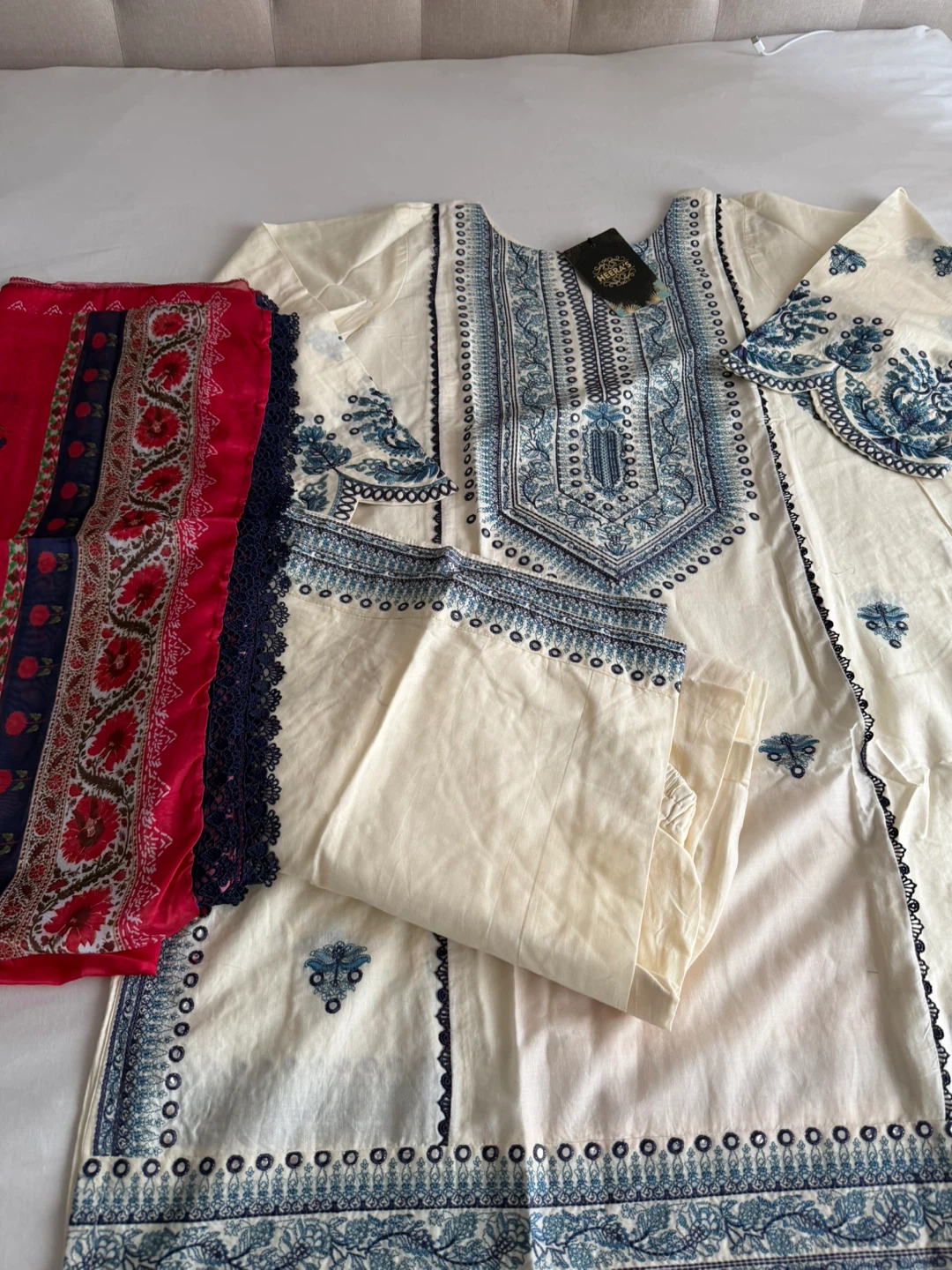 Heera's Ladies 3-Piece Suit