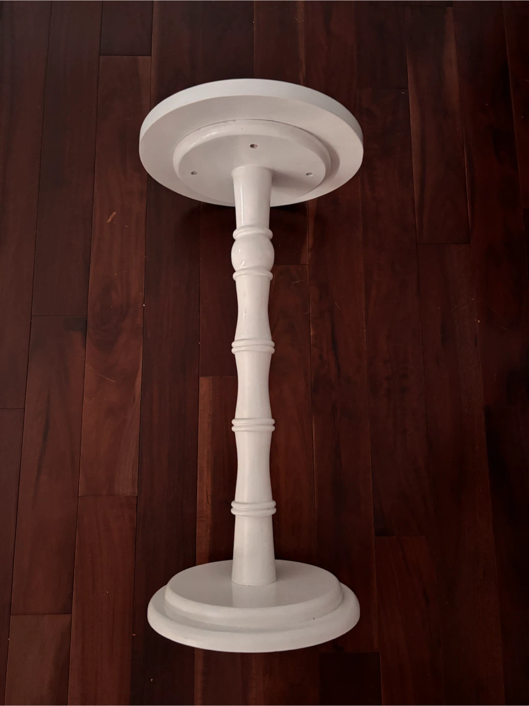 White Pedestal Side Table - photo 2