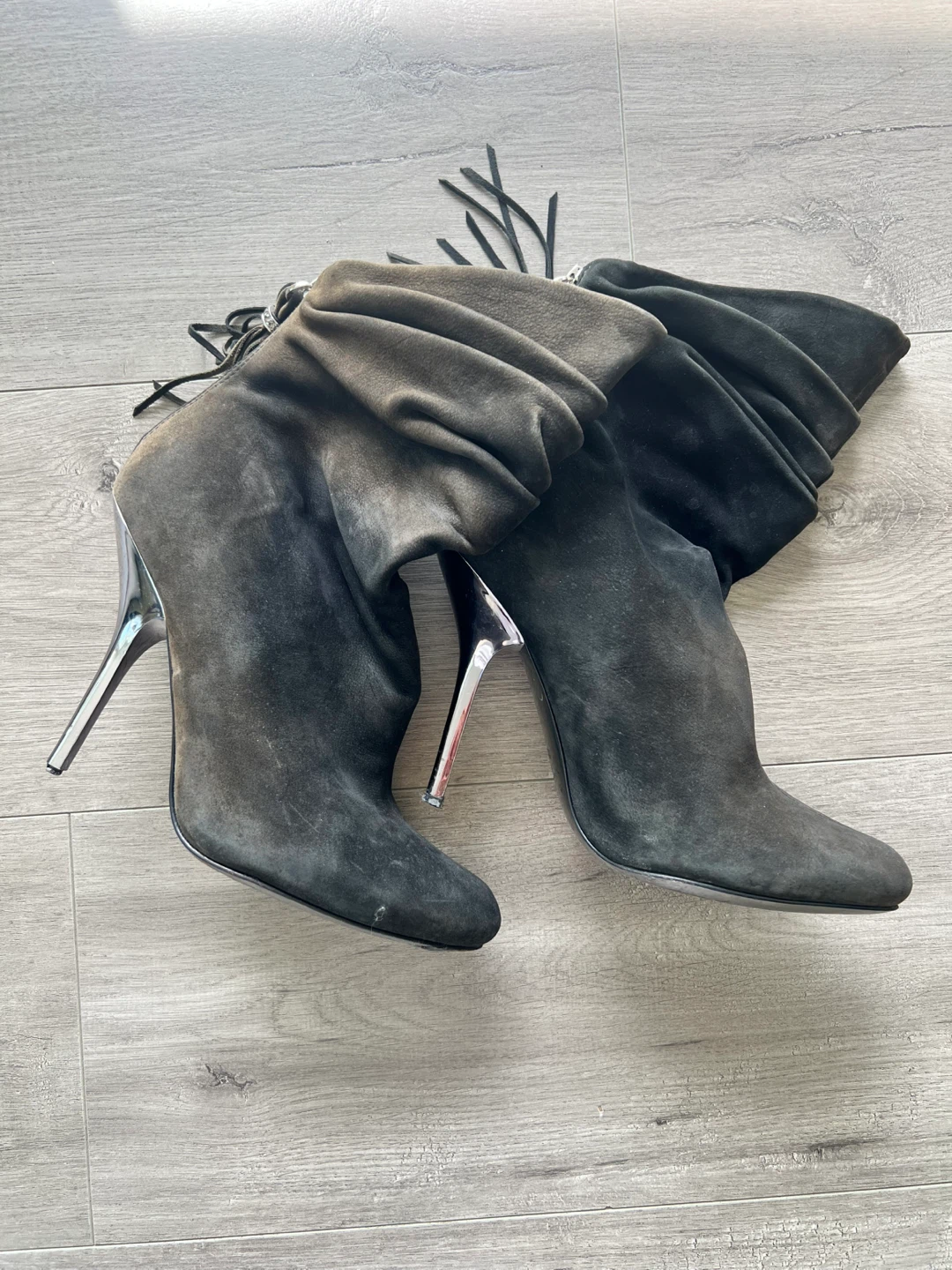 Black Suede Heeled Boots 9 🏈 - photo 2