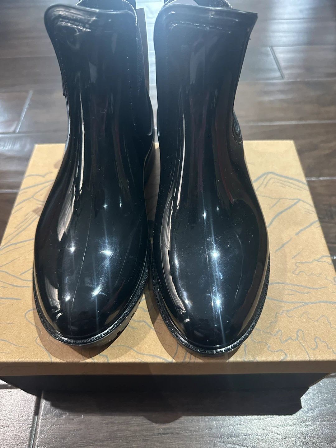 Elements Waterproof Boots Size 5 - photo 2