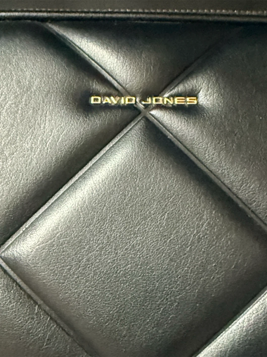 Brand new with tags David Jones Quilted Crossbody Bag 🏈 - photo 3