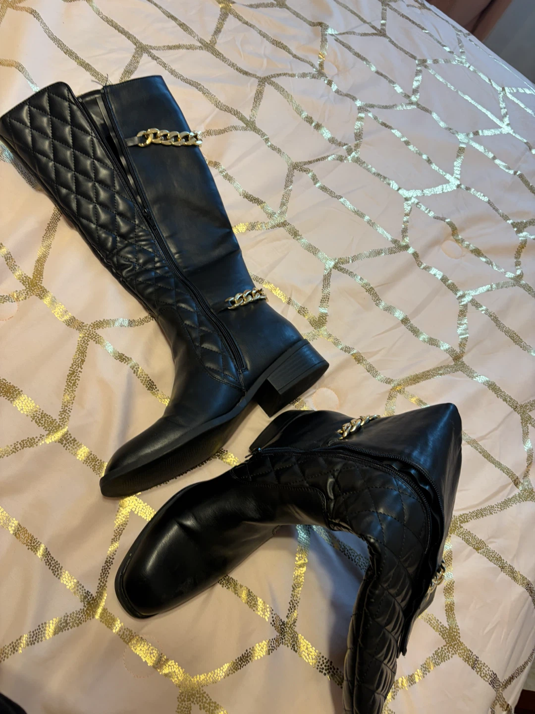 Sophroma Black Quilted Boots Size 9.5 - photo 3
