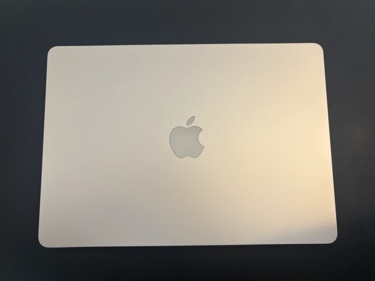 2024 Apple MacBook Air 13-inch M3 - photo 3