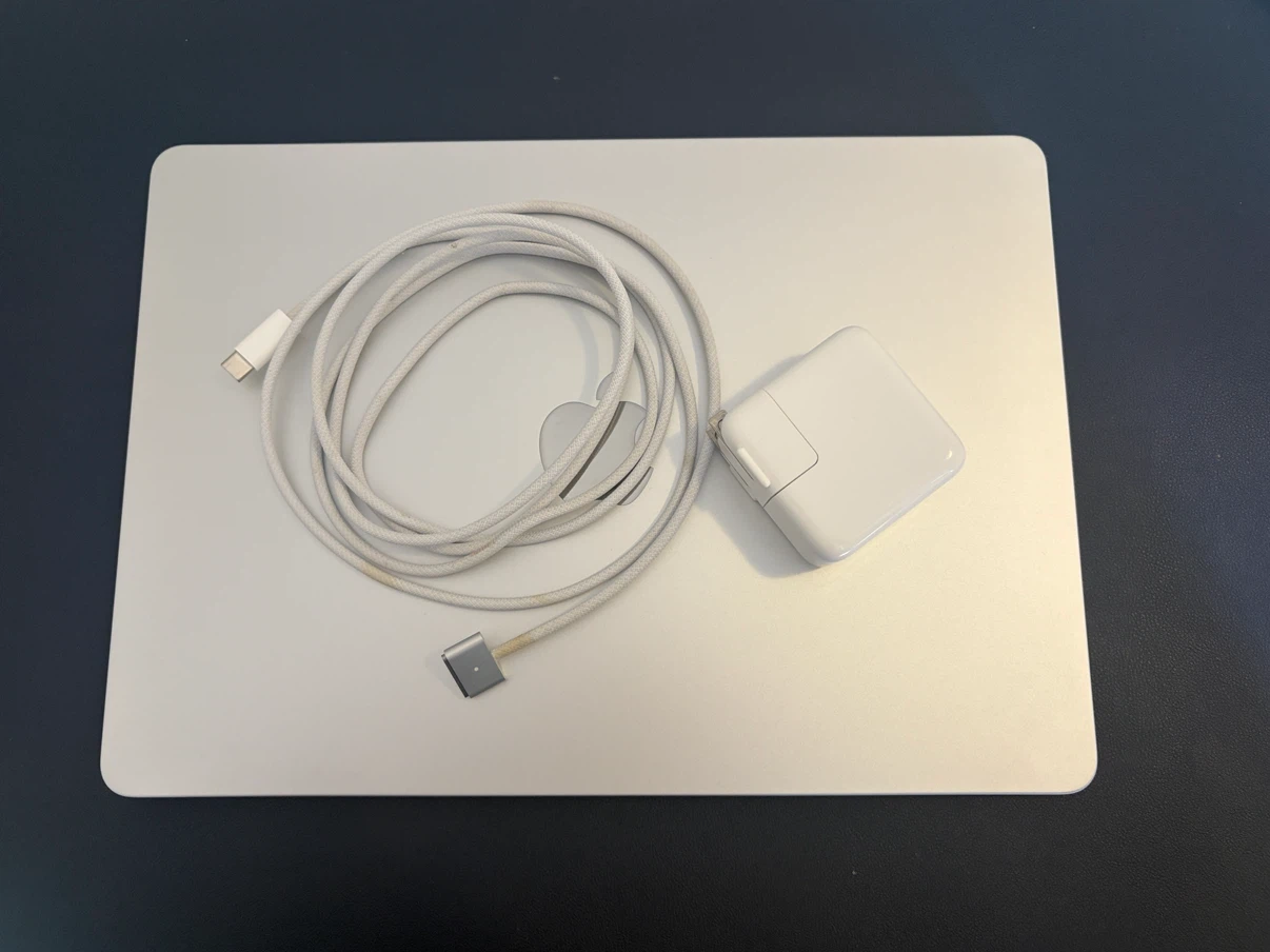 2024 Apple MacBook Air 13-inch M3 - photo 4