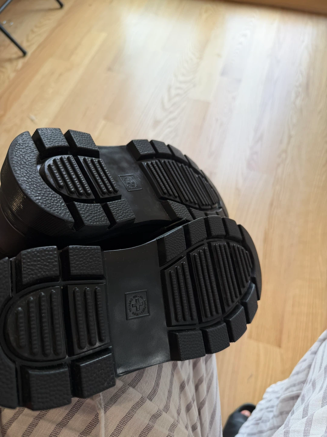 Dr. Martens Combs Tech Boots - photo 2