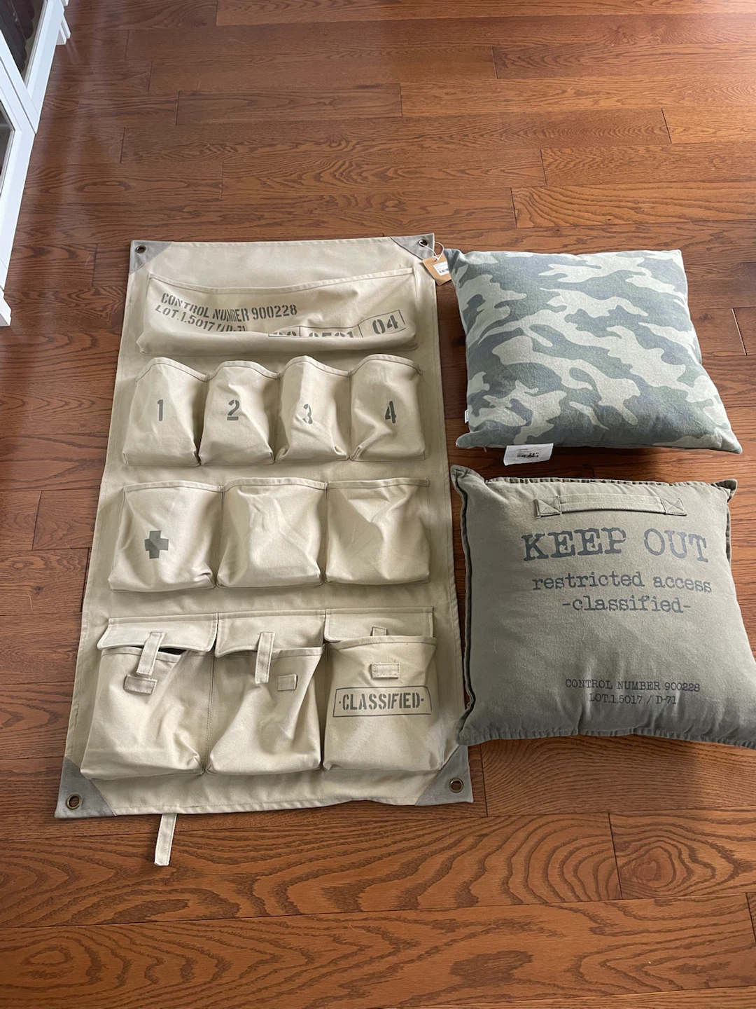 🏈 Bouclair Military Theme Wall Organizer and Throw Pillows Set