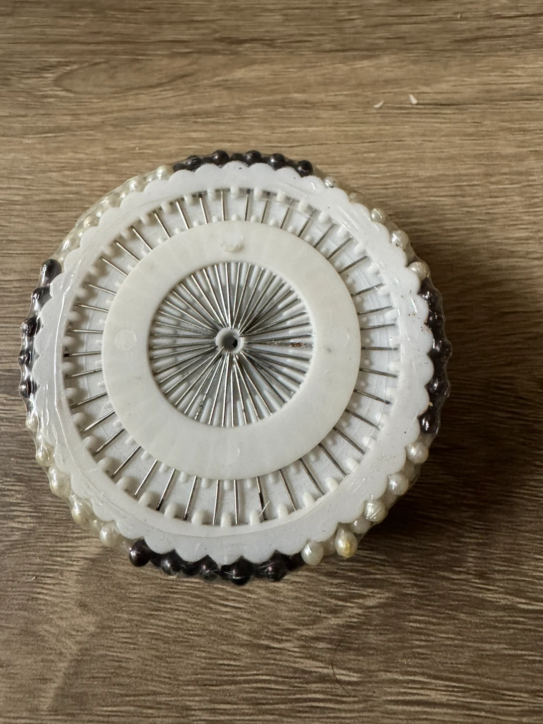 Round Pearl Head Pin Wheel 🏈