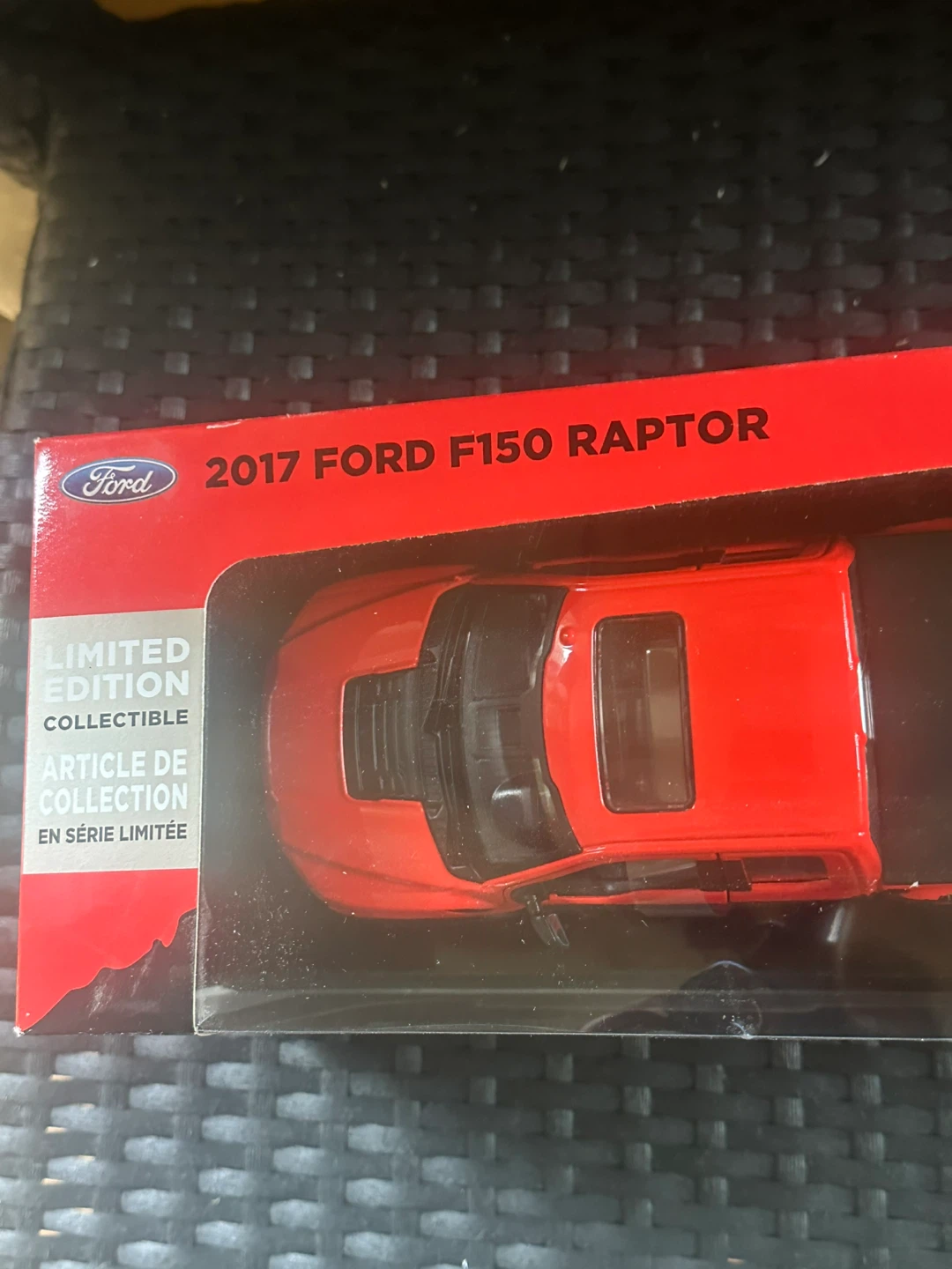 2017 Ford F-150 Raptor Limited Edition Collectible - photo 2