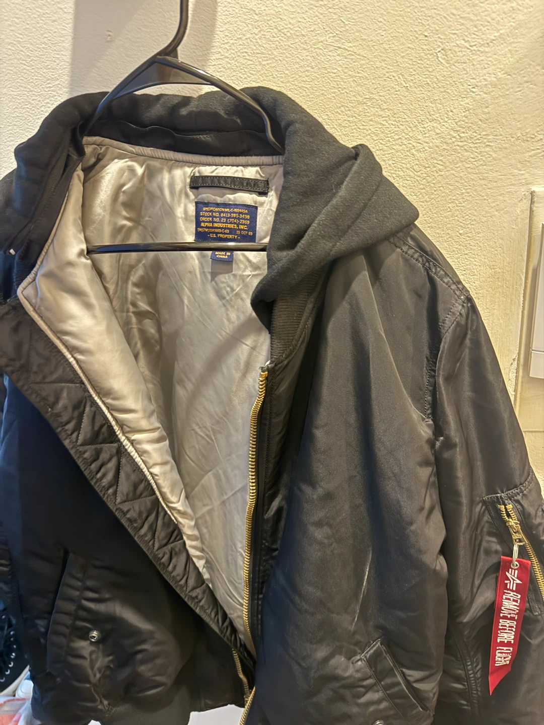 Alpha Industries Bomber Jacket - photo 2