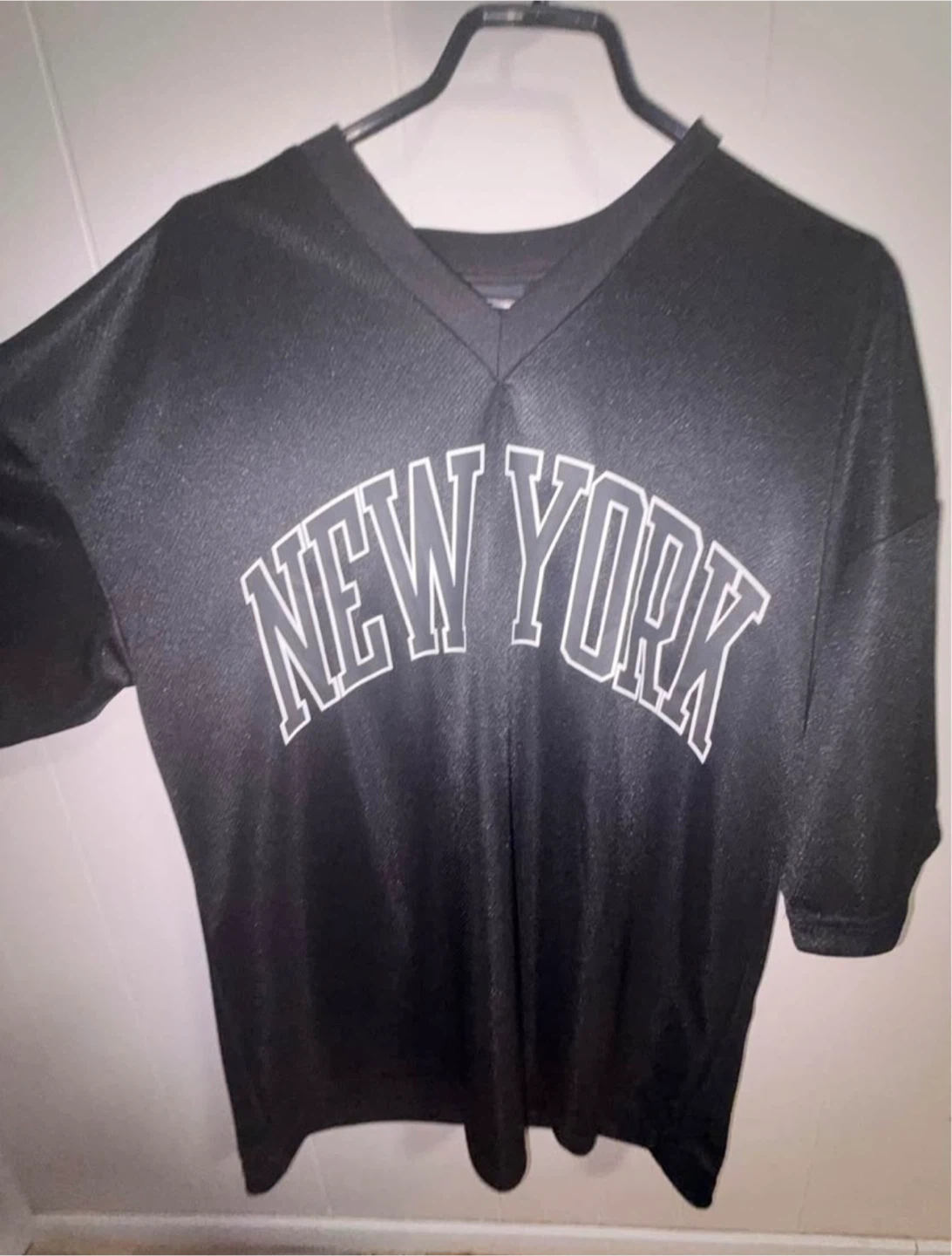 Black New York V-Neck Jersey - photo 2