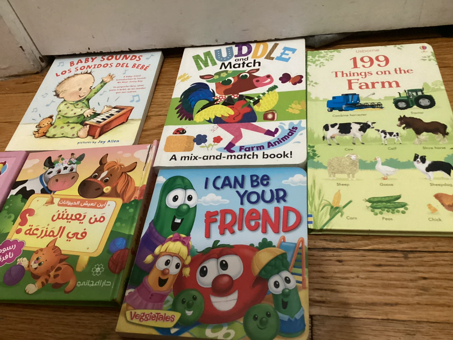 🏈 Set of 5 Children's Board Books