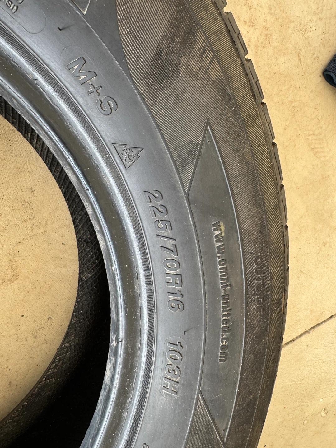 Set of 4 Winter Tires 225/70R16 - Quattro GT Technica - photo 5
