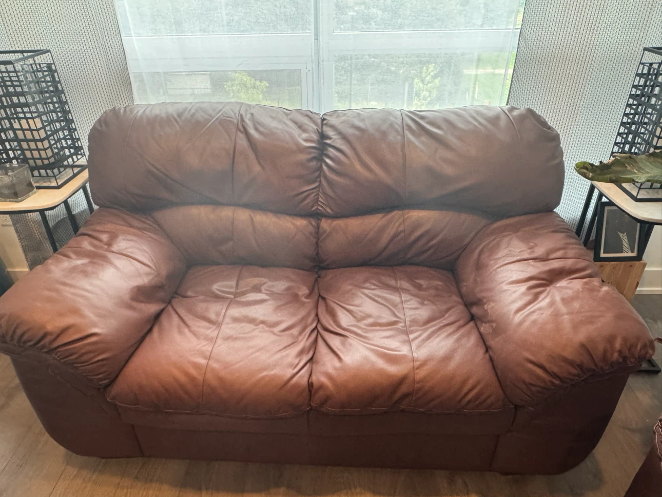 Three furniture pieces, free to a good home. - photo 2