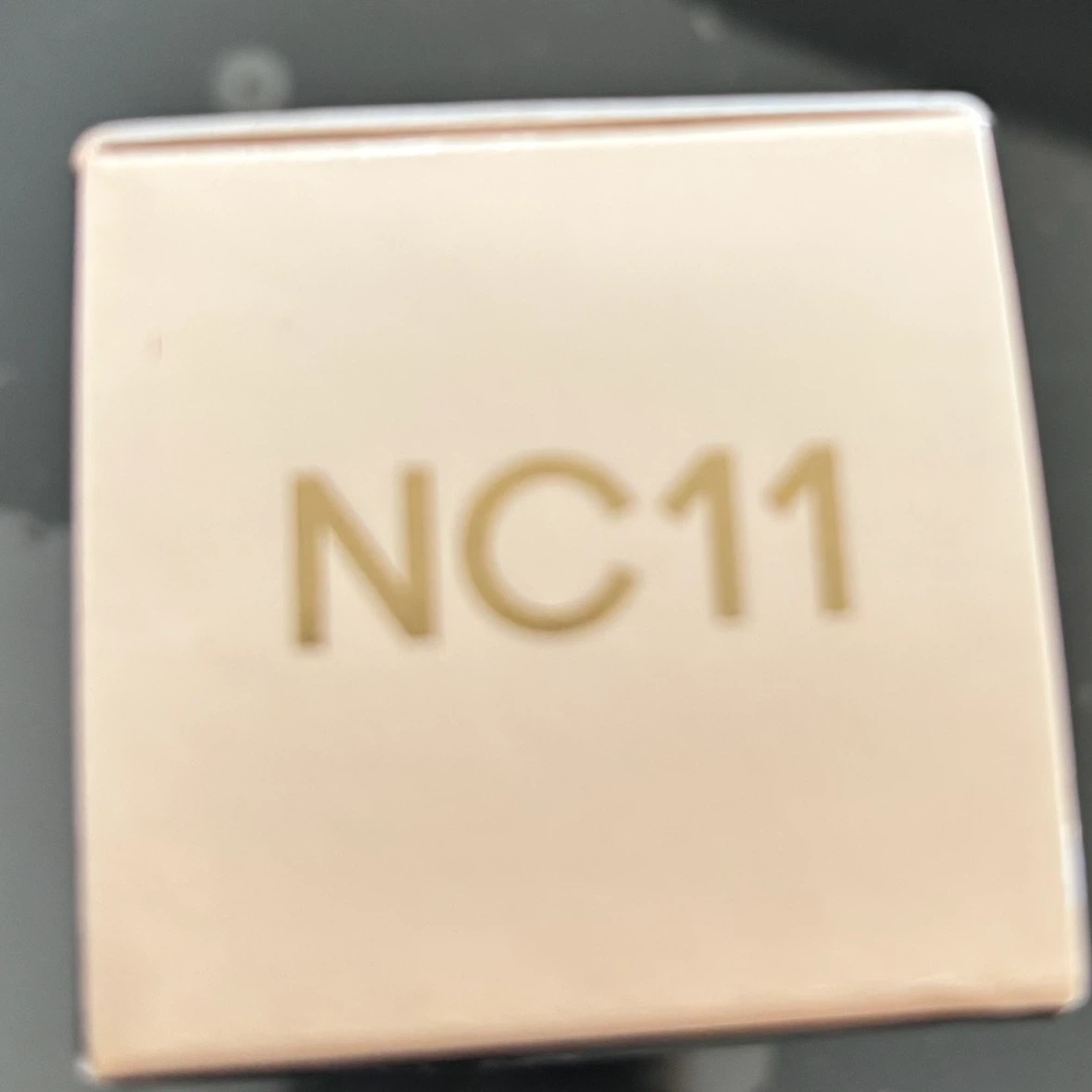 MAC Studio Radiance Serum-Powered Foundation NC11 - photo 2