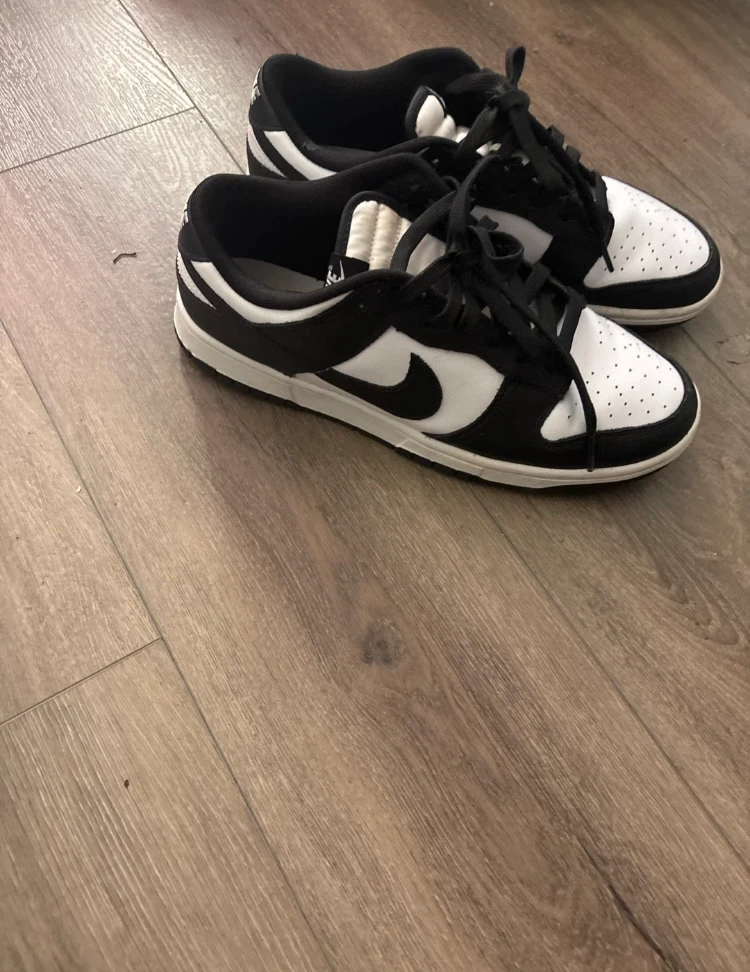 Nike Dunk Low Black and White