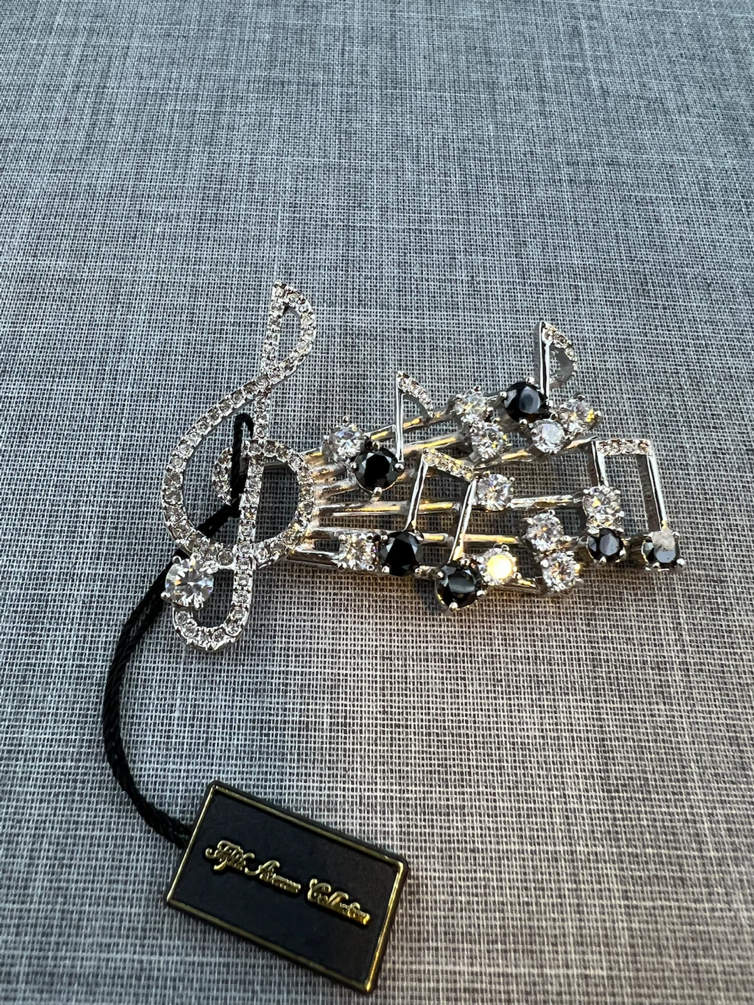 New Fifth Avenue Collection "A Cappella" Brooch - photo 2