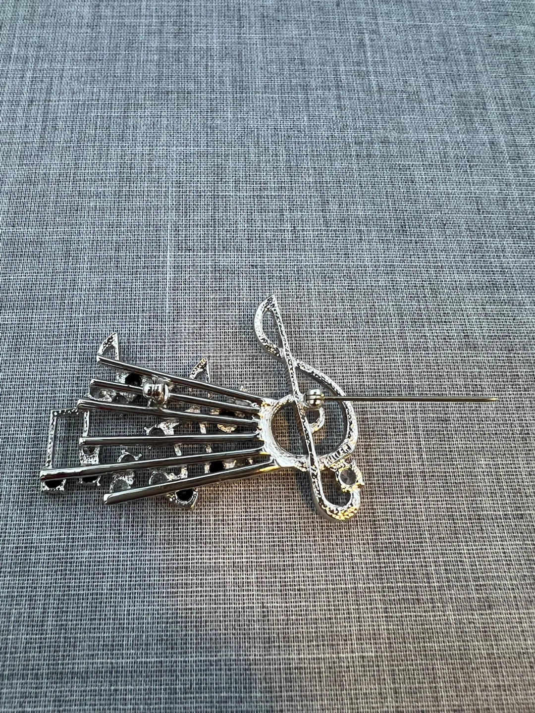 New Fifth Avenue Collection "A Cappella" Brooch - photo 5