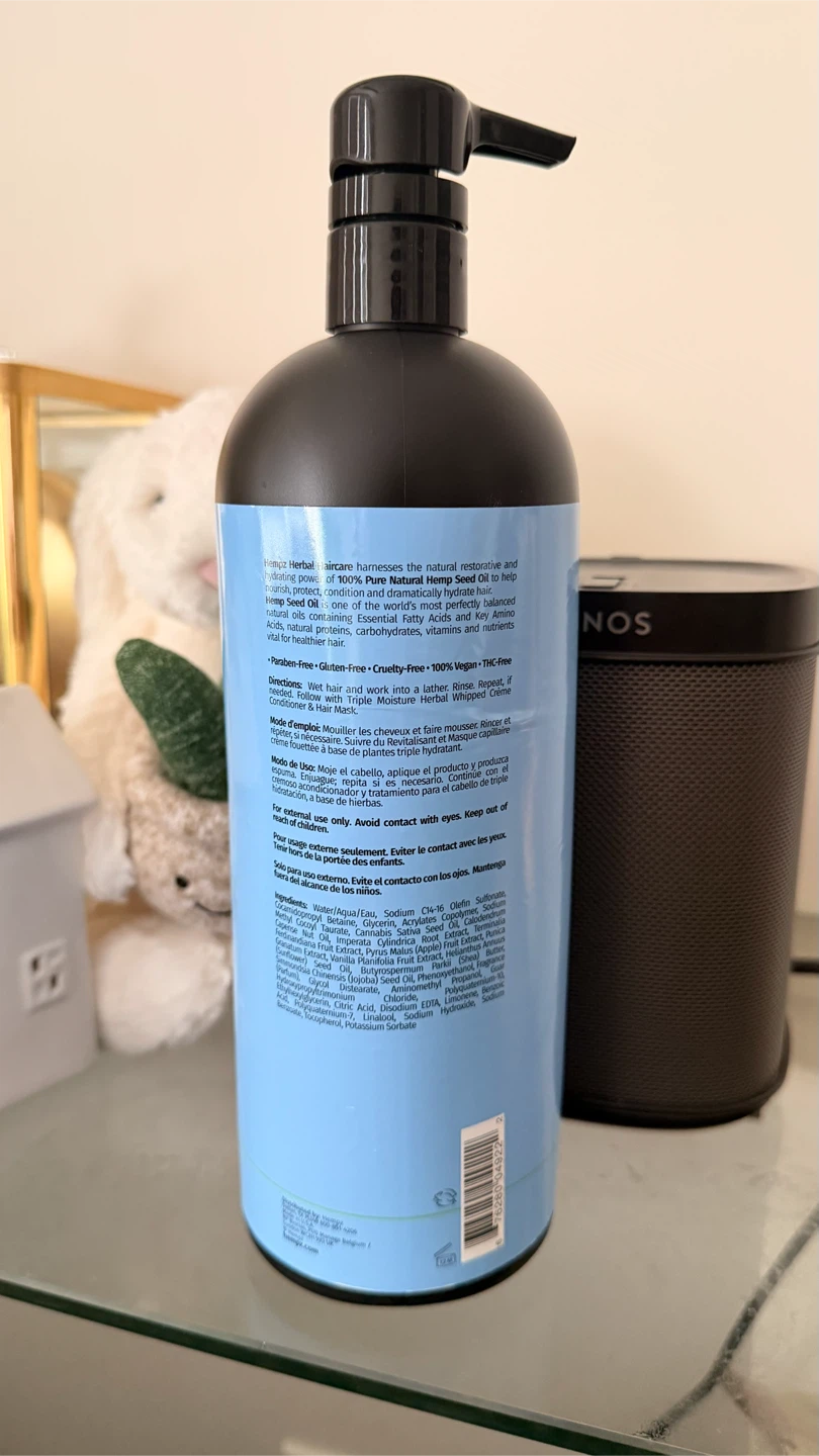 🏈 New Hempz Triple Moisture Shampoo 1L - photo 2