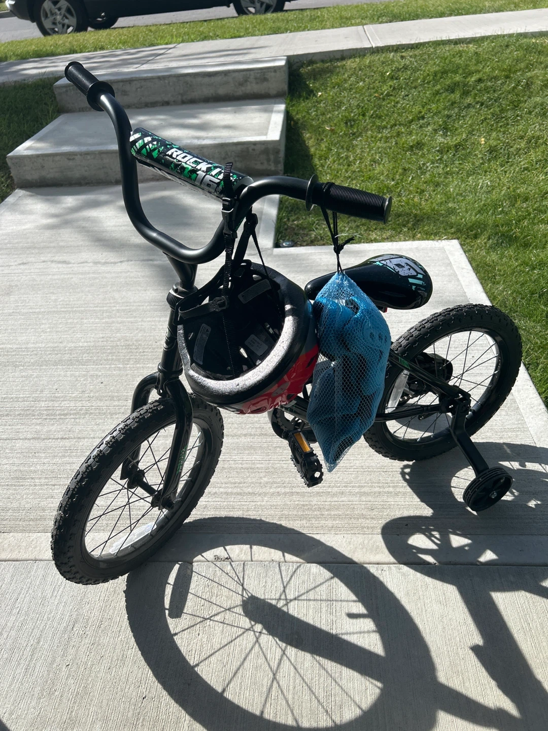 Huffy Rock It 16-inch Kids Bike with Gear - photo 2