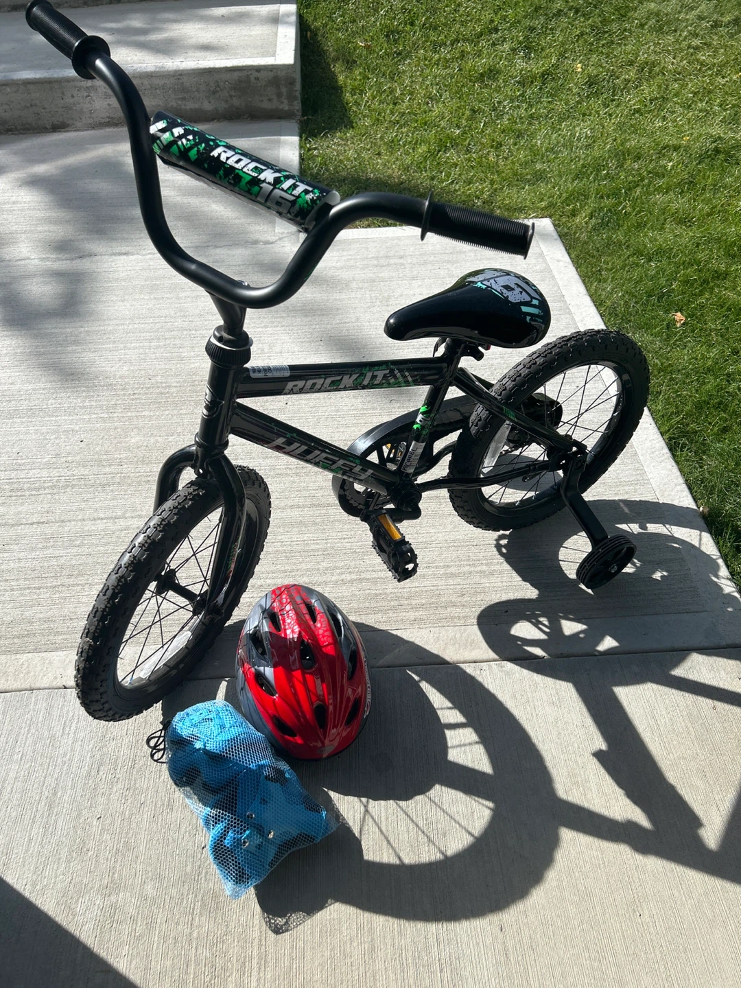 Huffy Rock It 16-inch Kids Bike with Gear - photo 4