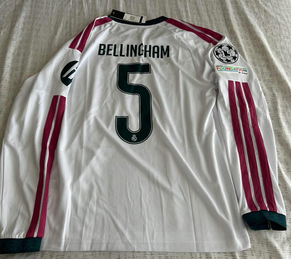 26/27 Real Madrid Bellingham Long Sleeve Jersey (Size L)