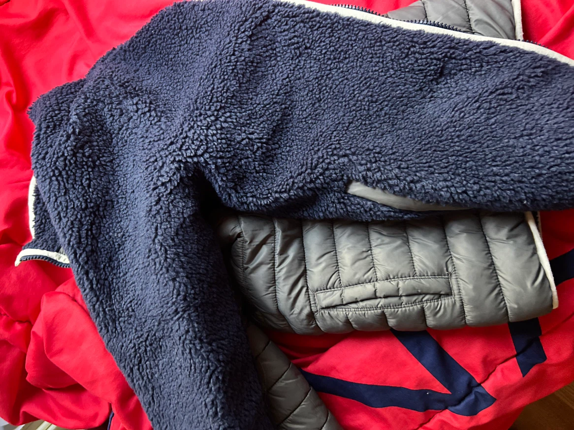 Gap Kids Reversible Quilted Vest - photo 4