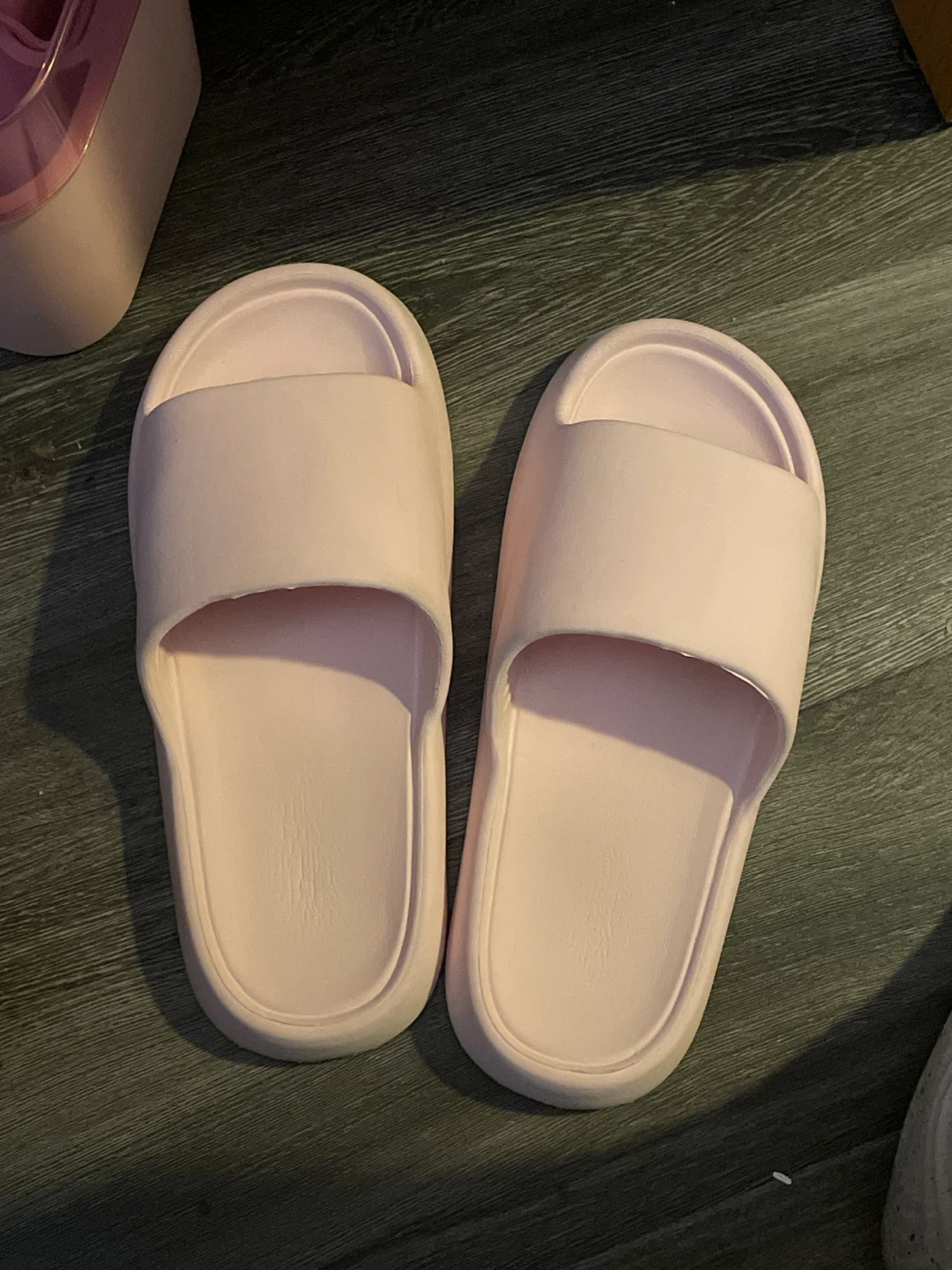 Light Pink Slip-On Slides 🏈